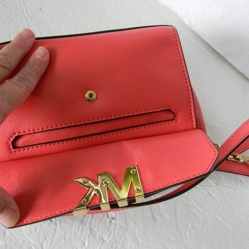 MICHAEL KORS FLORENCE PINK PEBBLE LEATHER SMALL CROSSBODY LOGO MK - Picture 7 of 9